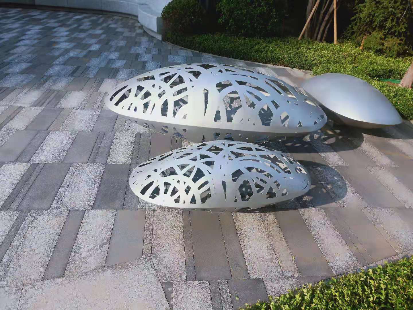 铁艺石头